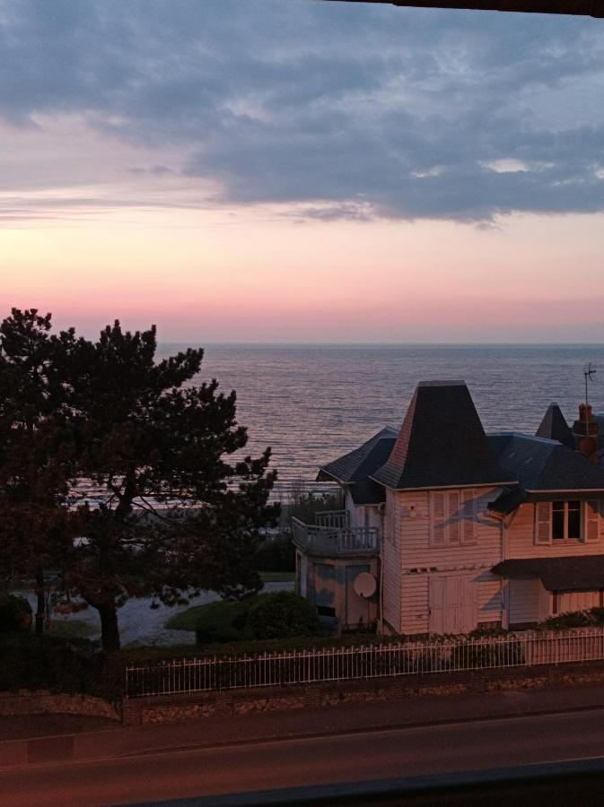 Le Cottage Vue Mer Benerville-sur-Mer Exterior photo